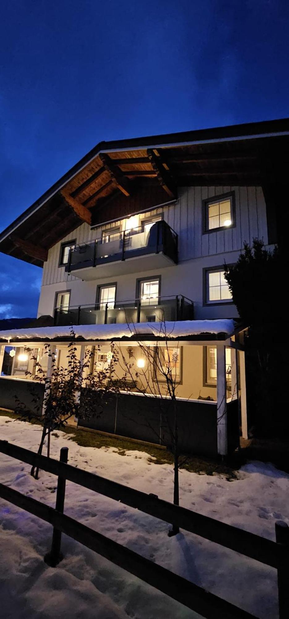 Gaestehaus Amade Flachau Exterior foto